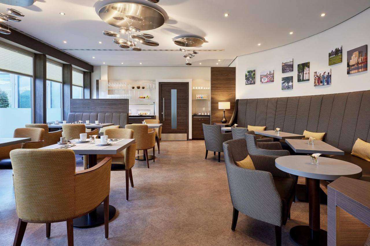 Sheraton Duesseldorf Airport Hotel Ngoại thất bức ảnh