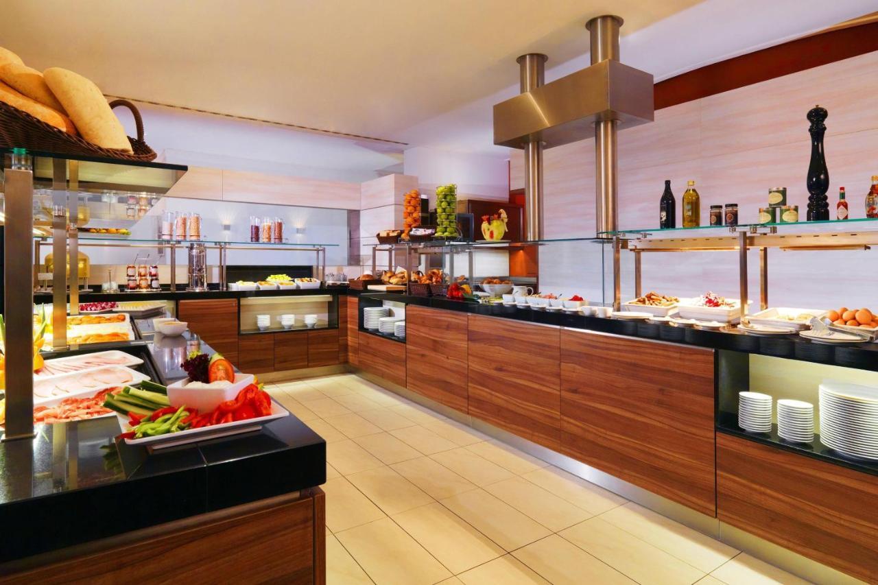 Sheraton Duesseldorf Airport Hotel Ngoại thất bức ảnh