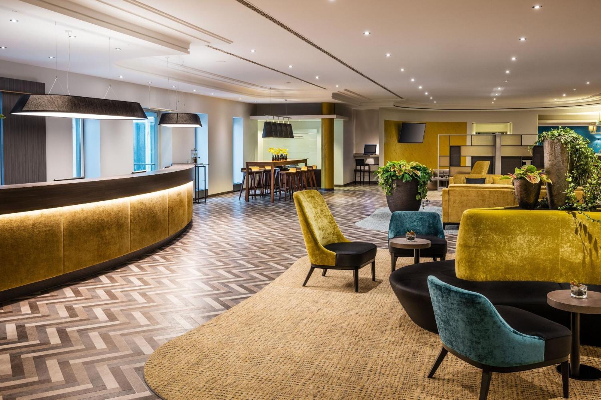 Sheraton Duesseldorf Airport Hotel Ngoại thất bức ảnh